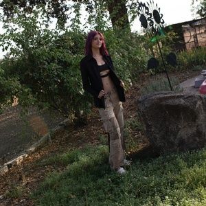 Vintage GOLD CROWN by Le Roy Cardigan